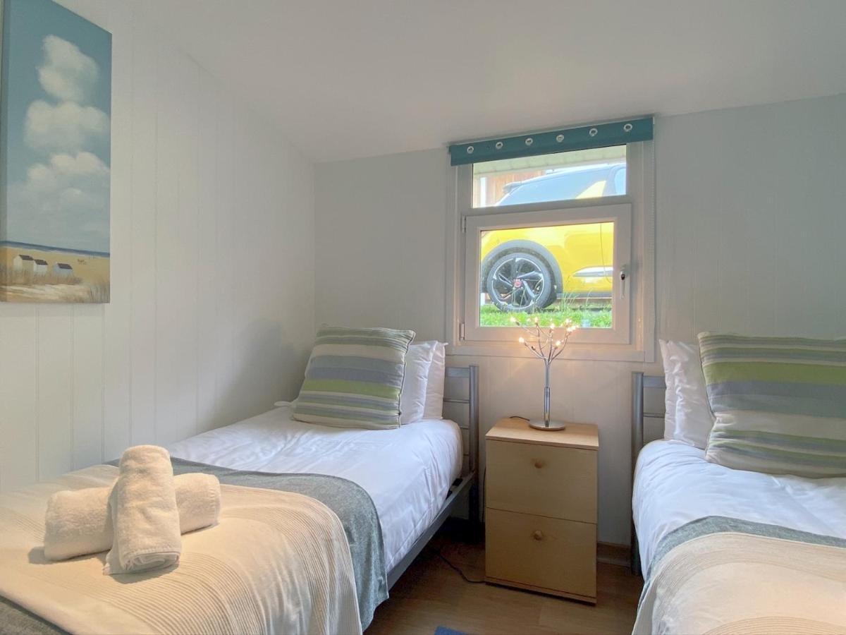 Pass The Keys Gower Beach Staycation Caswell Bay - Sleeps 4 Swansea Exteriér fotografie
