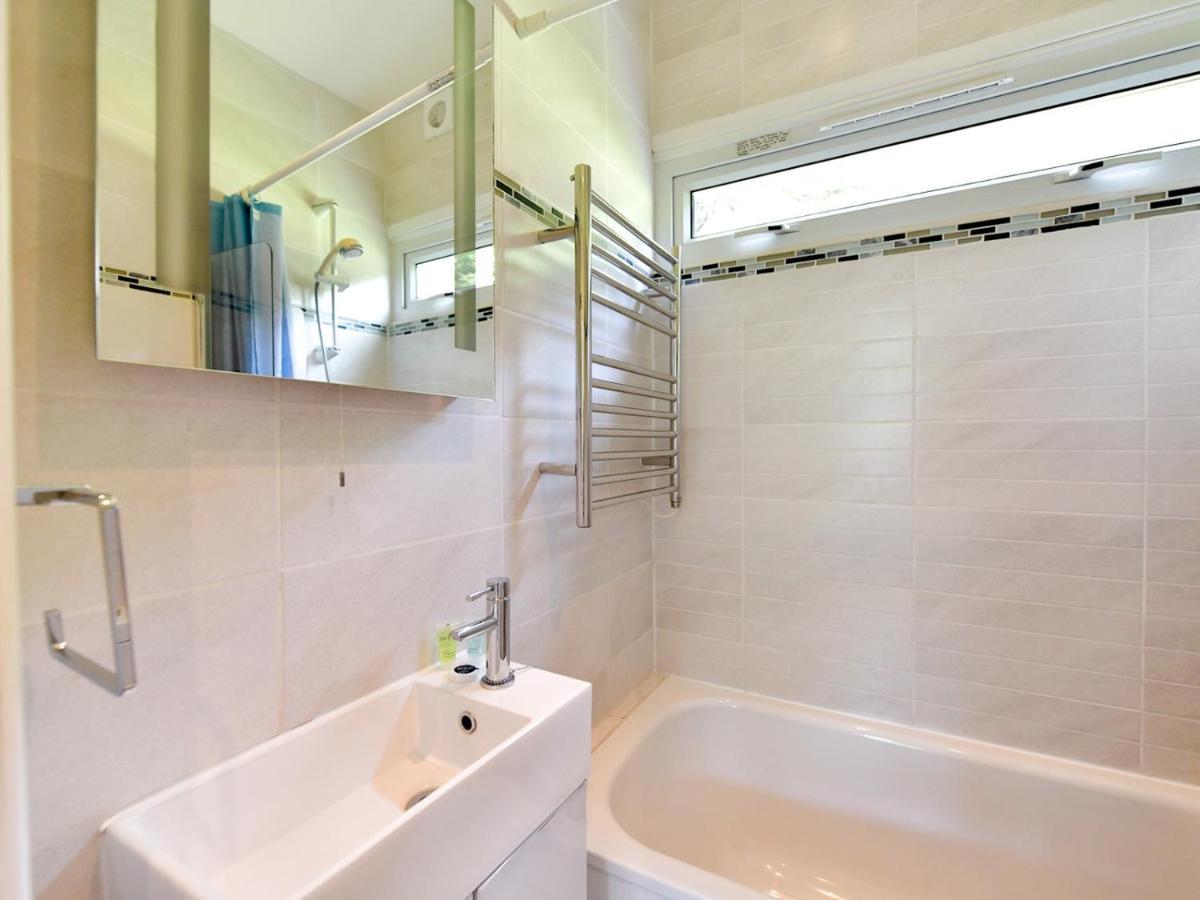 Pass The Keys Gower Beach Staycation Caswell Bay - Sleeps 4 Swansea Exteriér fotografie
